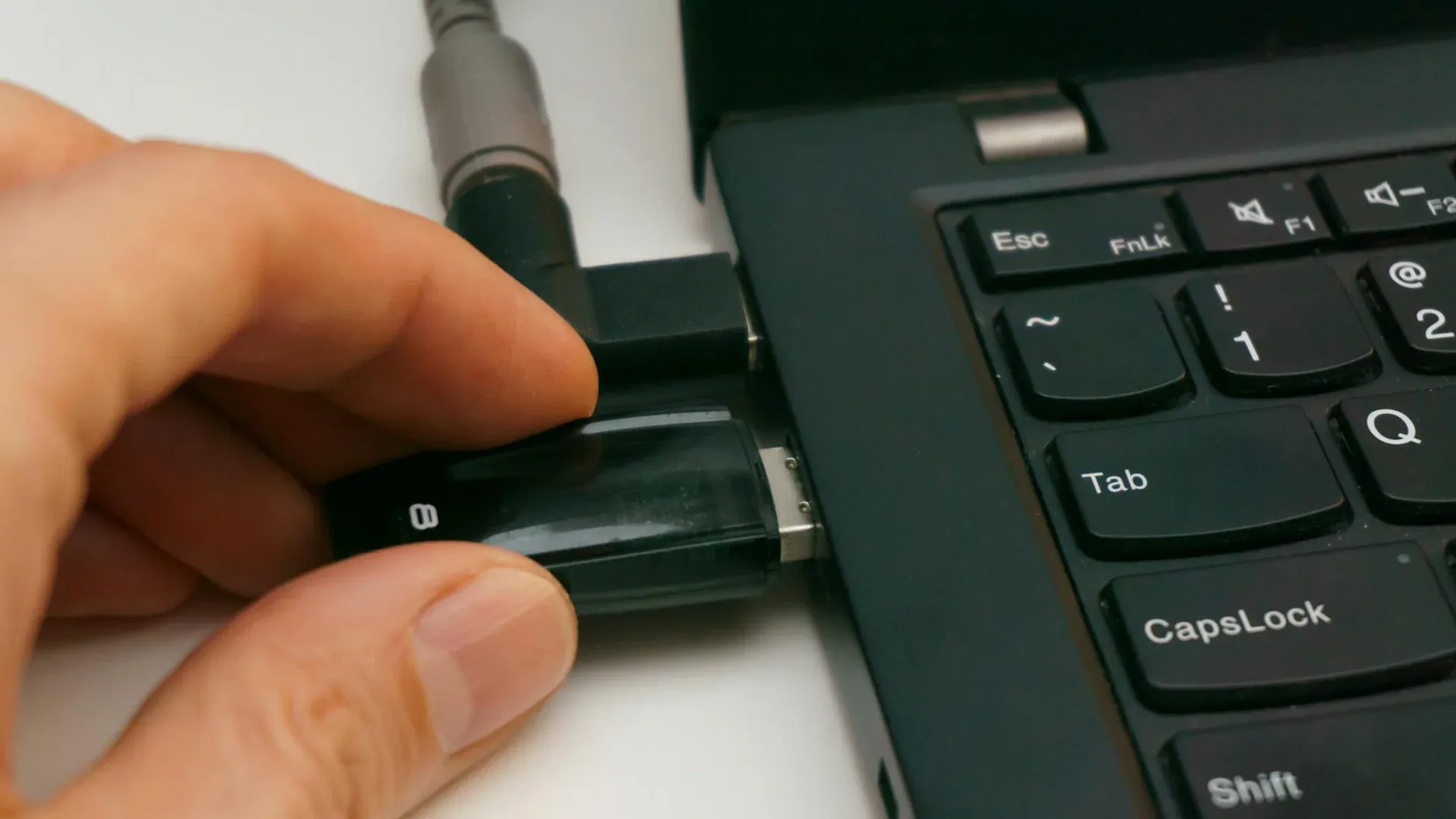 Pendrive personalizado con logo corporativo