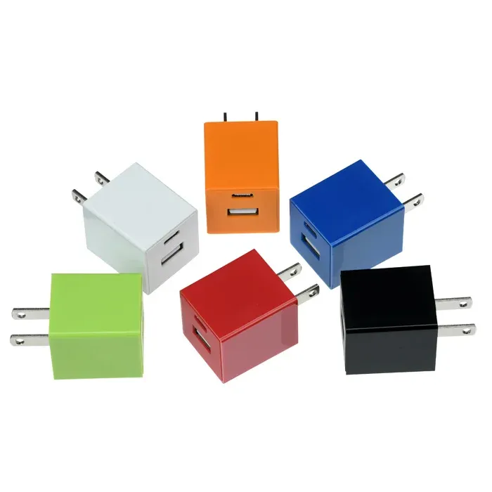 Cargador de pared dual USB-C personalizado con logo