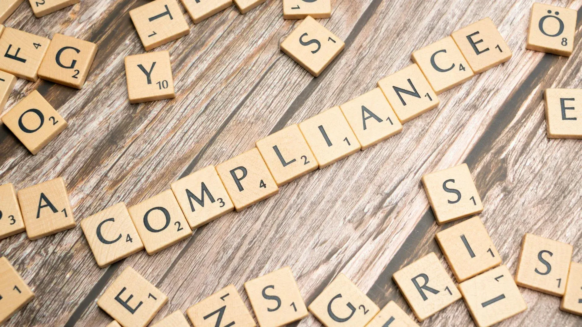 Documentos y símbolos relacionados con propiedad de marca