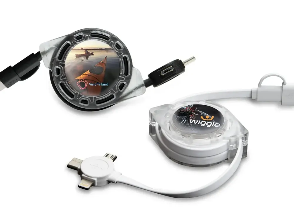 Cable multiconector retráctil personalizado con logo