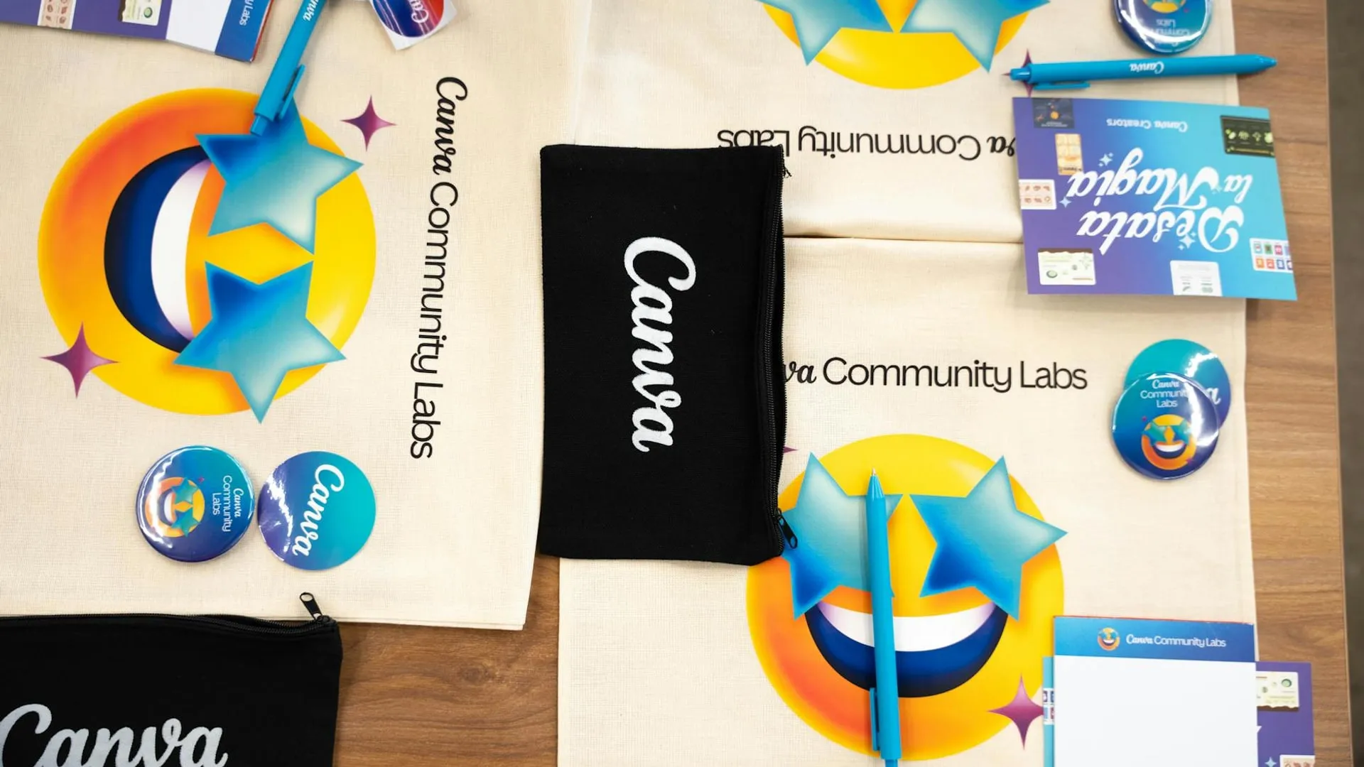 Productos tecnológicos promocionales personalizados con logos