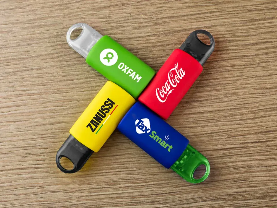 Pendrive deslizante personalizado con logo, foto 3